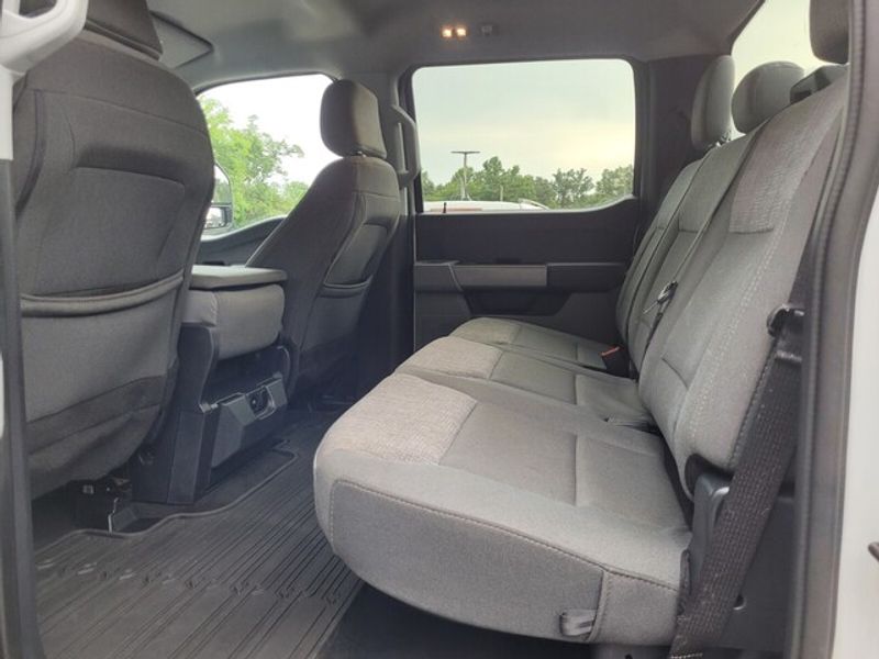 2024 Ford F-350 XLT photo 6
