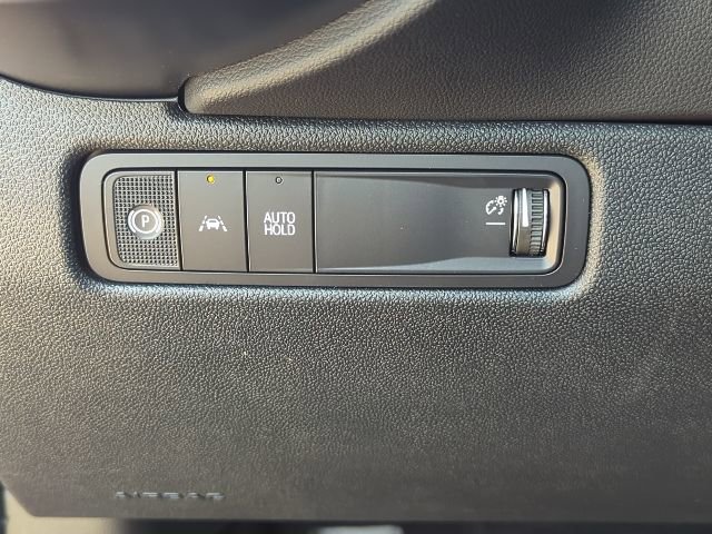 2026 Chevrolet Equinox EV 1LT photo 12
