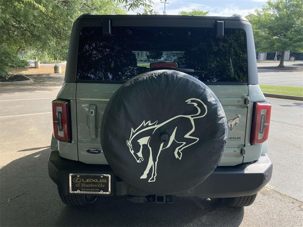 2022 Ford Bronco Outer Banks photo 3