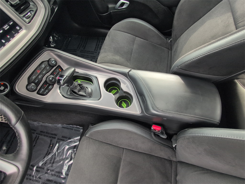 2023 Dodge Challenger R/T photo 21