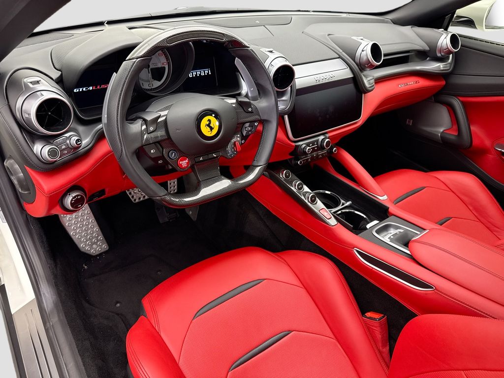 2020 Ferrari GTC4Lusso photo 9