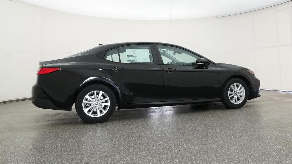 2026 Toyota Camry LE photo 23