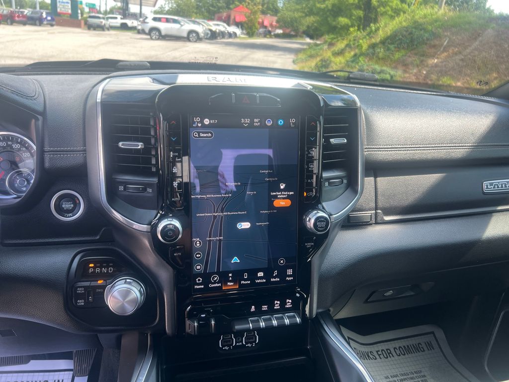 2022 Ram 2500 Laramie photo 19