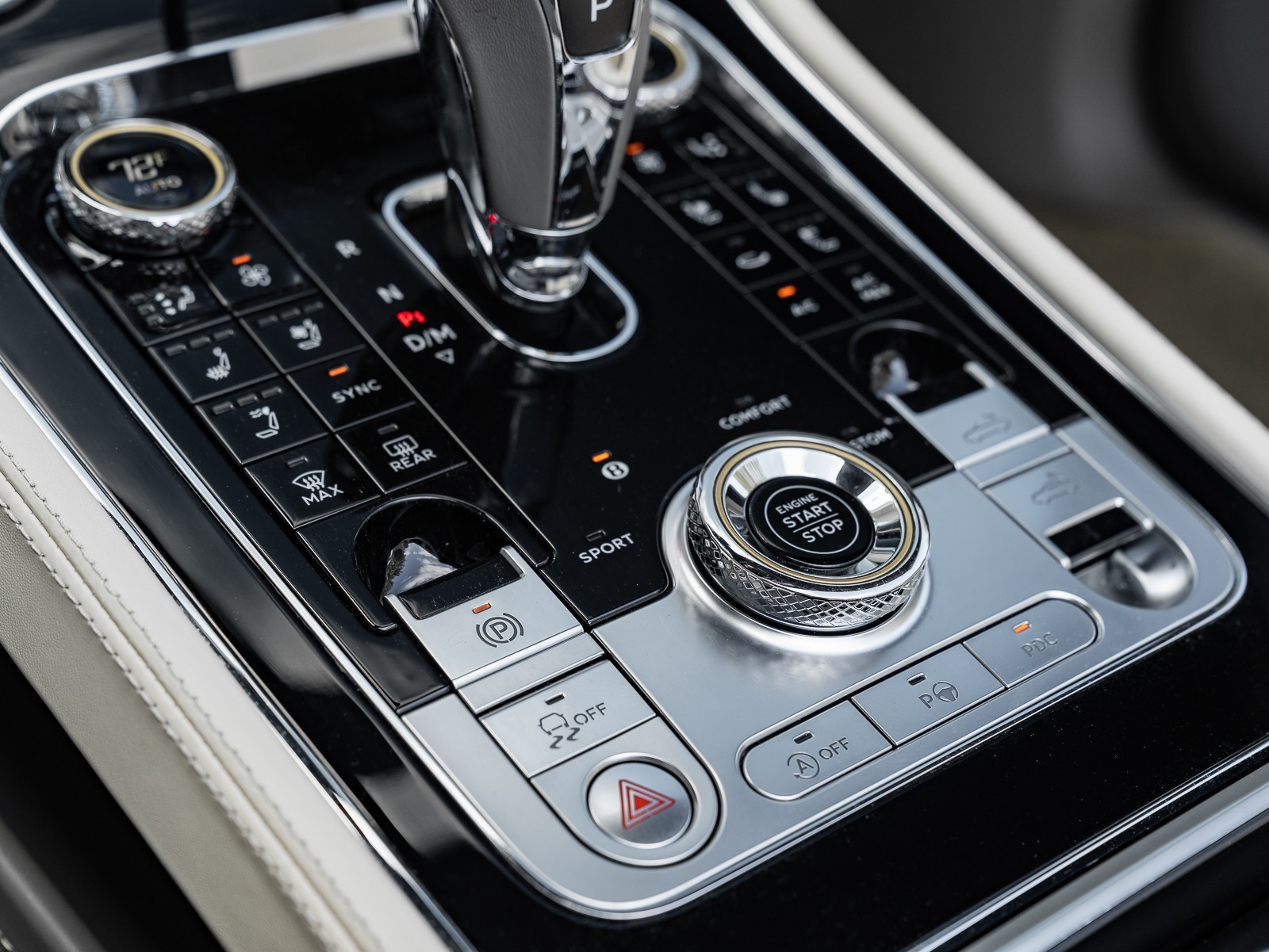 2022 Bentley Continental GT V8 photo 21