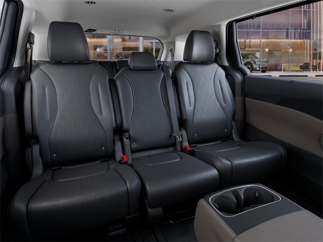 2026 Kia Carnival EX photo 15