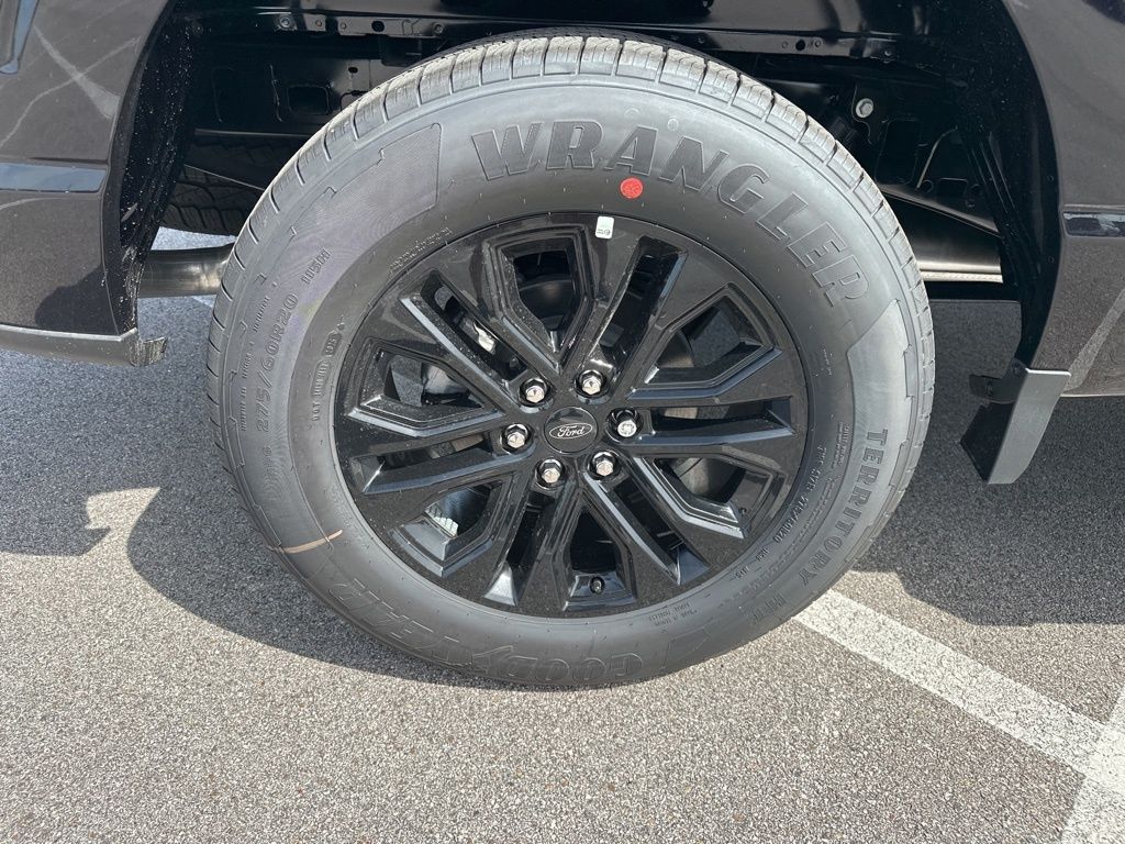 2025 Ford F-150 XLT photo 35