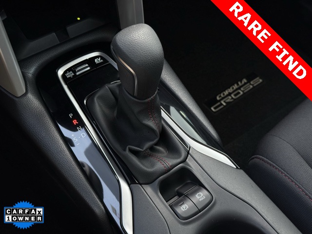 2024 Toyota Corolla Cross Hybrid Nightshade Edition photo 27