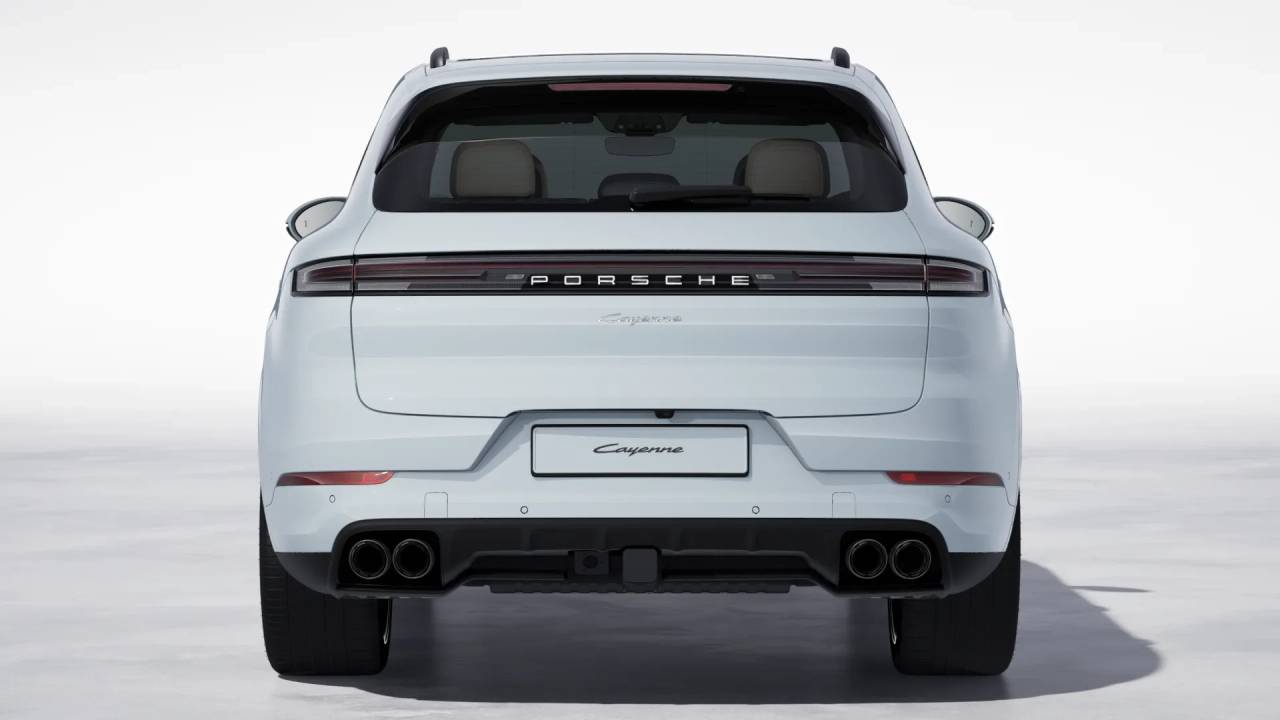 2025 Porsche Cayenne Base photo 8