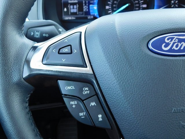 2024 Ford Edge SEL photo 23
