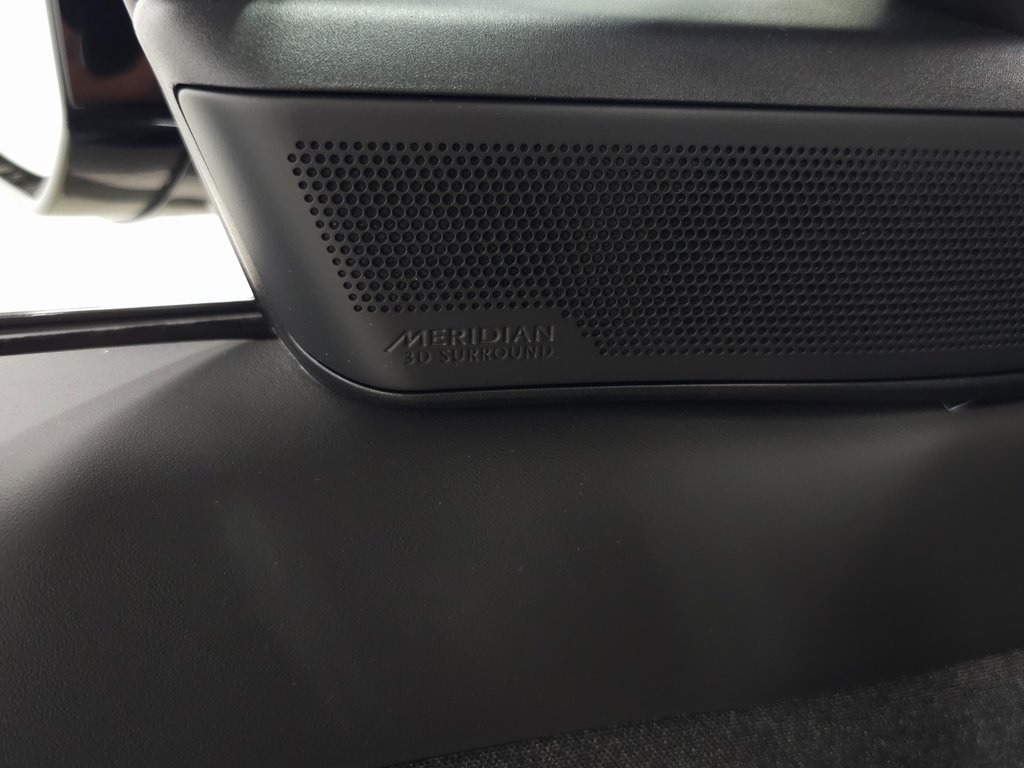 2025 LAND ROVER RANGE ROVER SPORT - Image 12