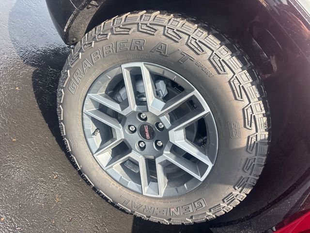 2026 Gmc Terrain AT4 photo 25