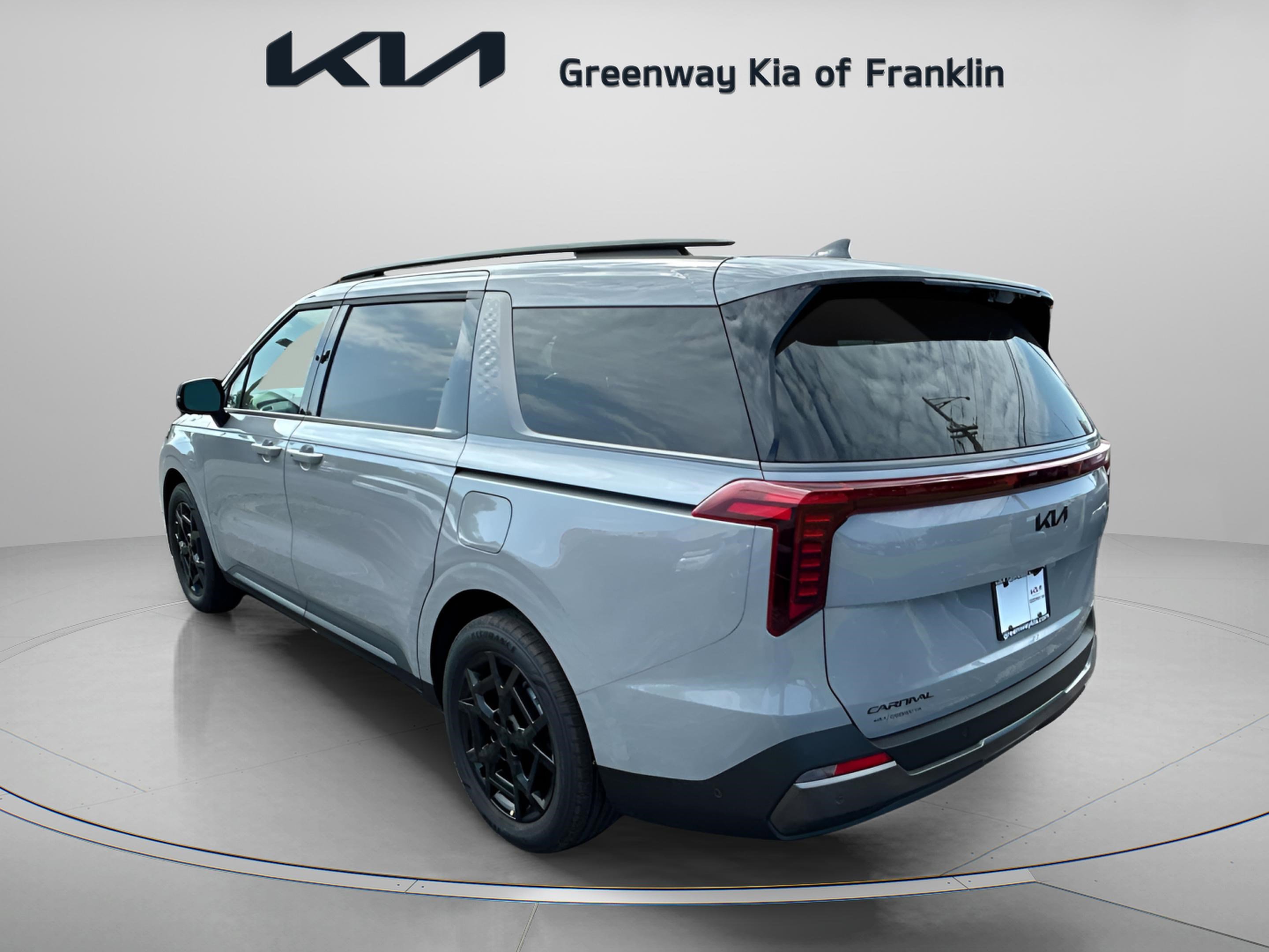 2026 Kia Carnival SX Prestige photo 4