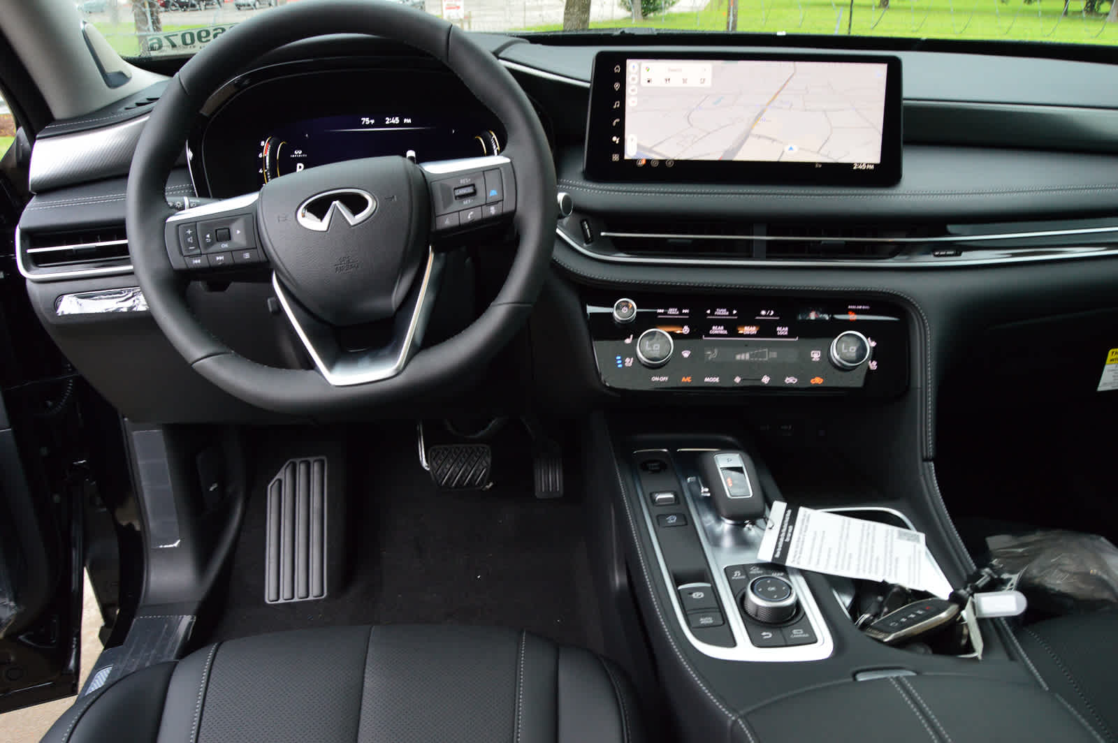 2026 Infiniti QX60 Luxe photo 19