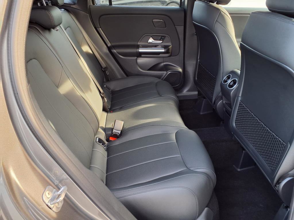 2026 Mercedes Benz GLA 250 photo 15