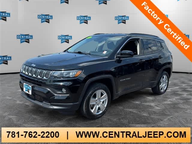 2022 Jeep Compass Latitude's photo