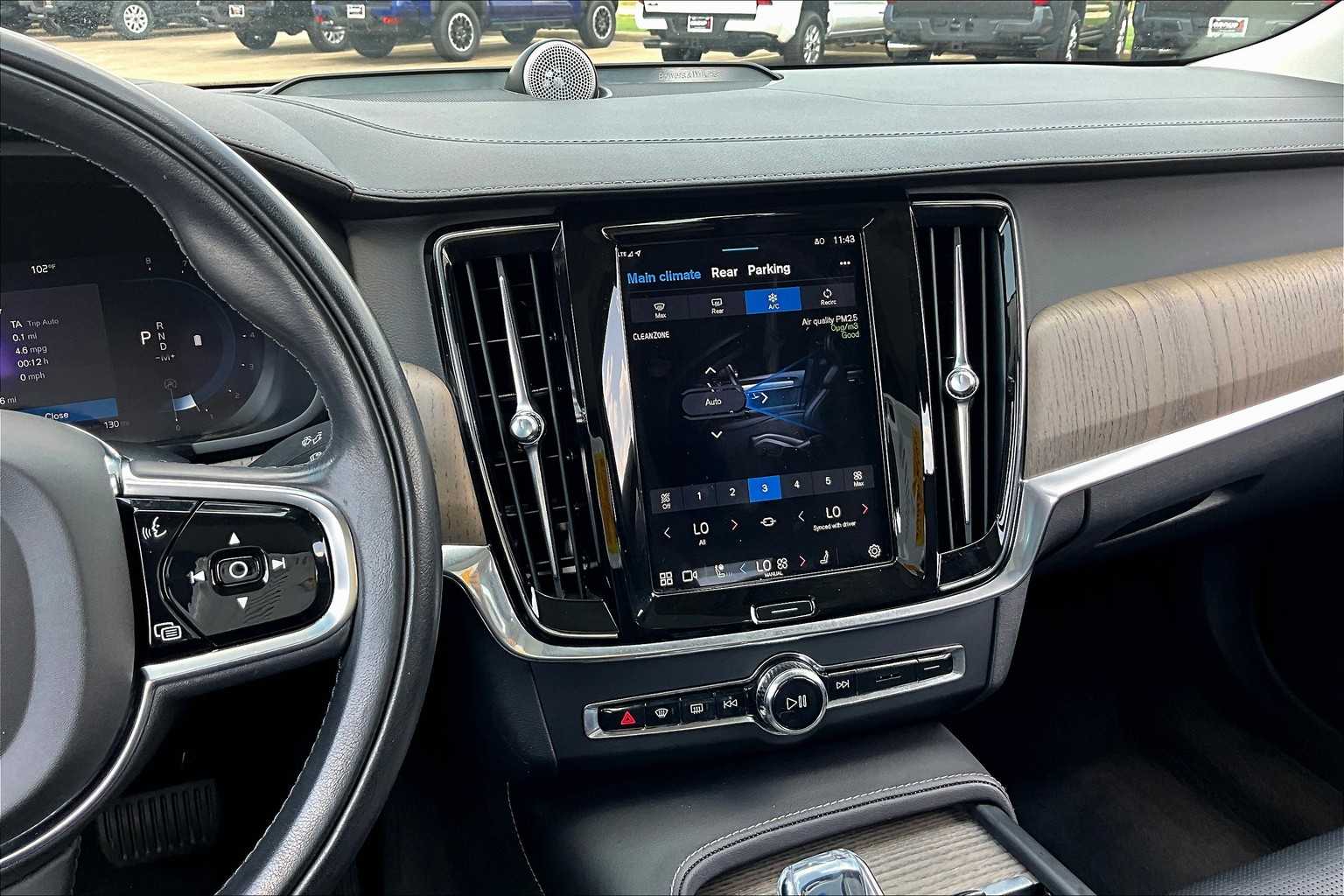2022 Volvo S90 Inscription photo 6