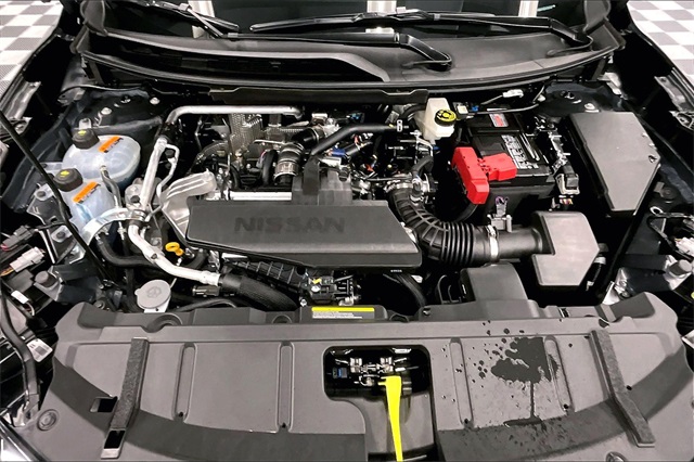 2025 Nissan Rogue S photo 11