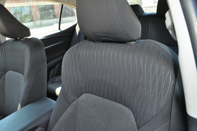 2025 Toyota Camry LE photo 9