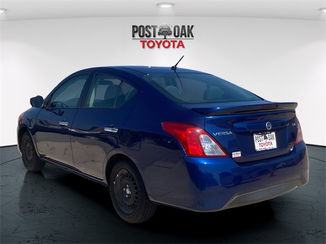 2019 Nissan Versa 1.6 SV photo 5
