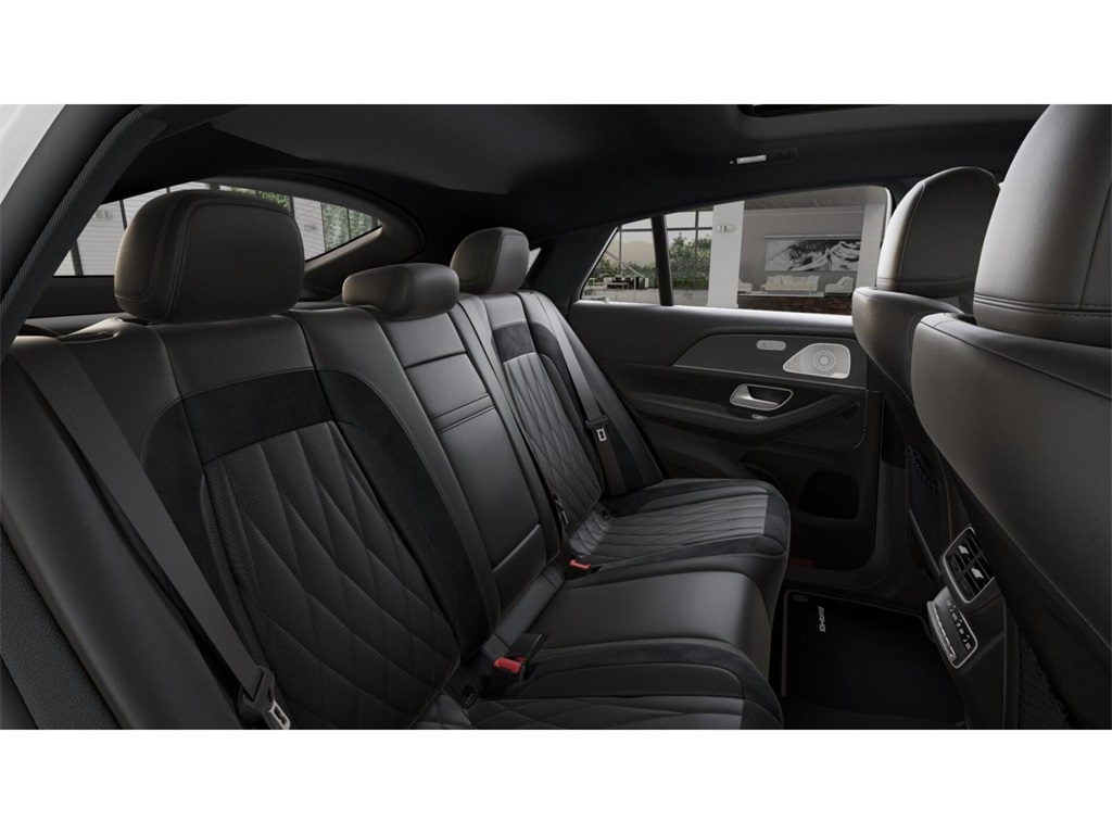 2026 Mercedes Benz GLE 53 AMG 4MATIC photo 4