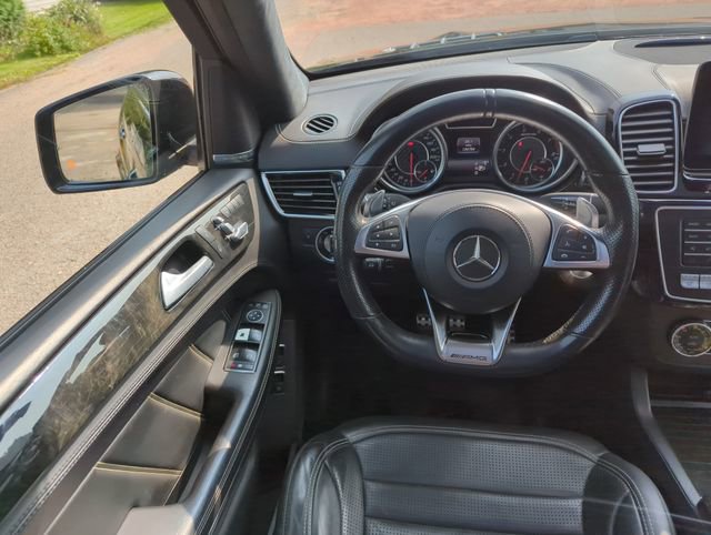 2017 Mercedes Benz GLS AMG 63 4MATIC photo 13