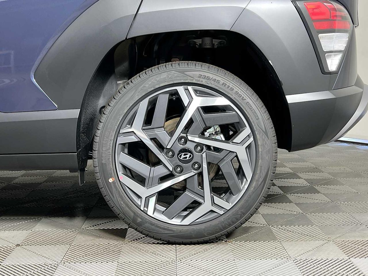 2026 Hyundai Kona SEL photo 13