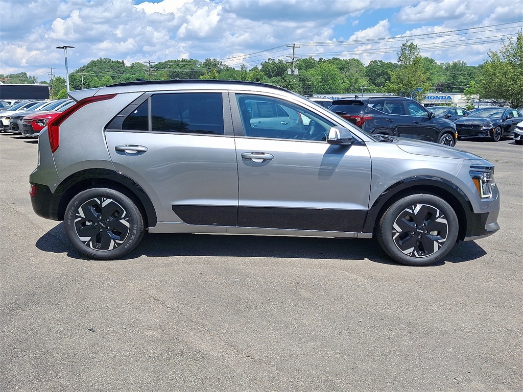 2025 Kia Niro EV Wave photo 7