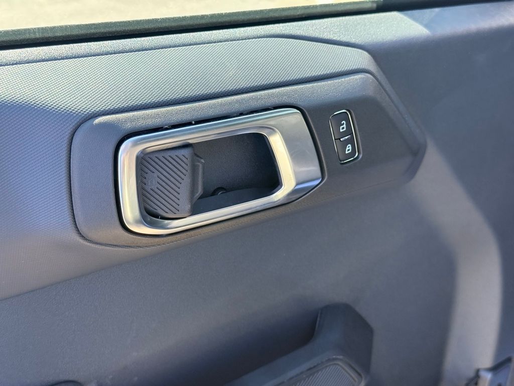 2025 Ford Bronco Big Bend photo 17