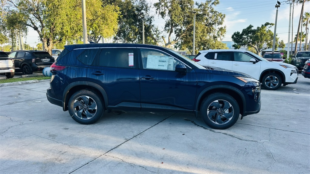 2026 Nissan Rogue SV photo 8