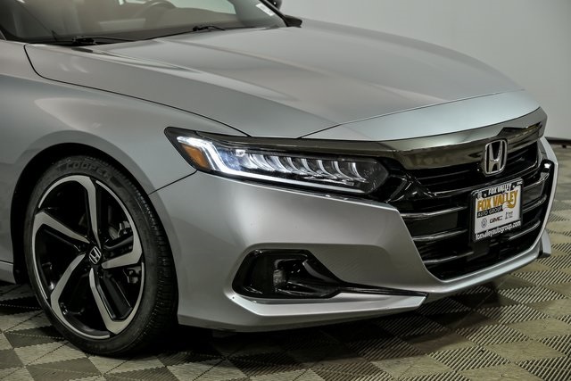 2022 Honda Accord Sport photo 2