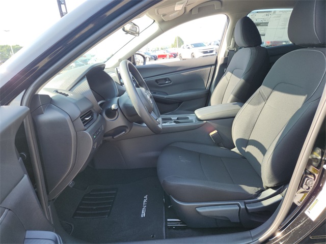 2025 Nissan Sentra S photo 5