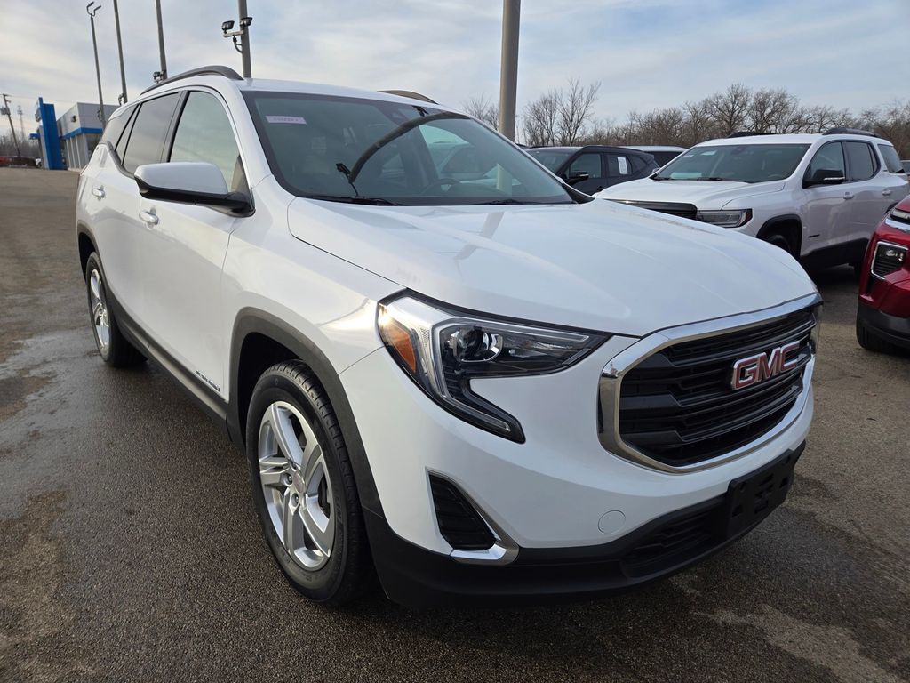 2020 GMC Terrain SLE's photo