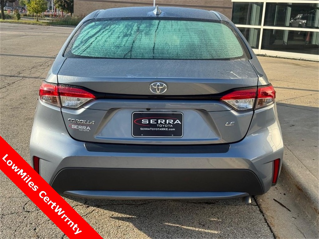 2022 Toyota Corolla LE photo 4
