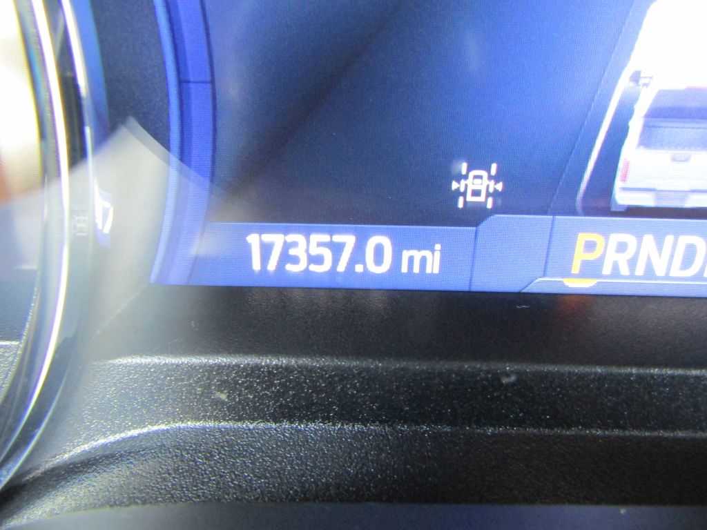 2023 Ford F-150 XLT photo 21