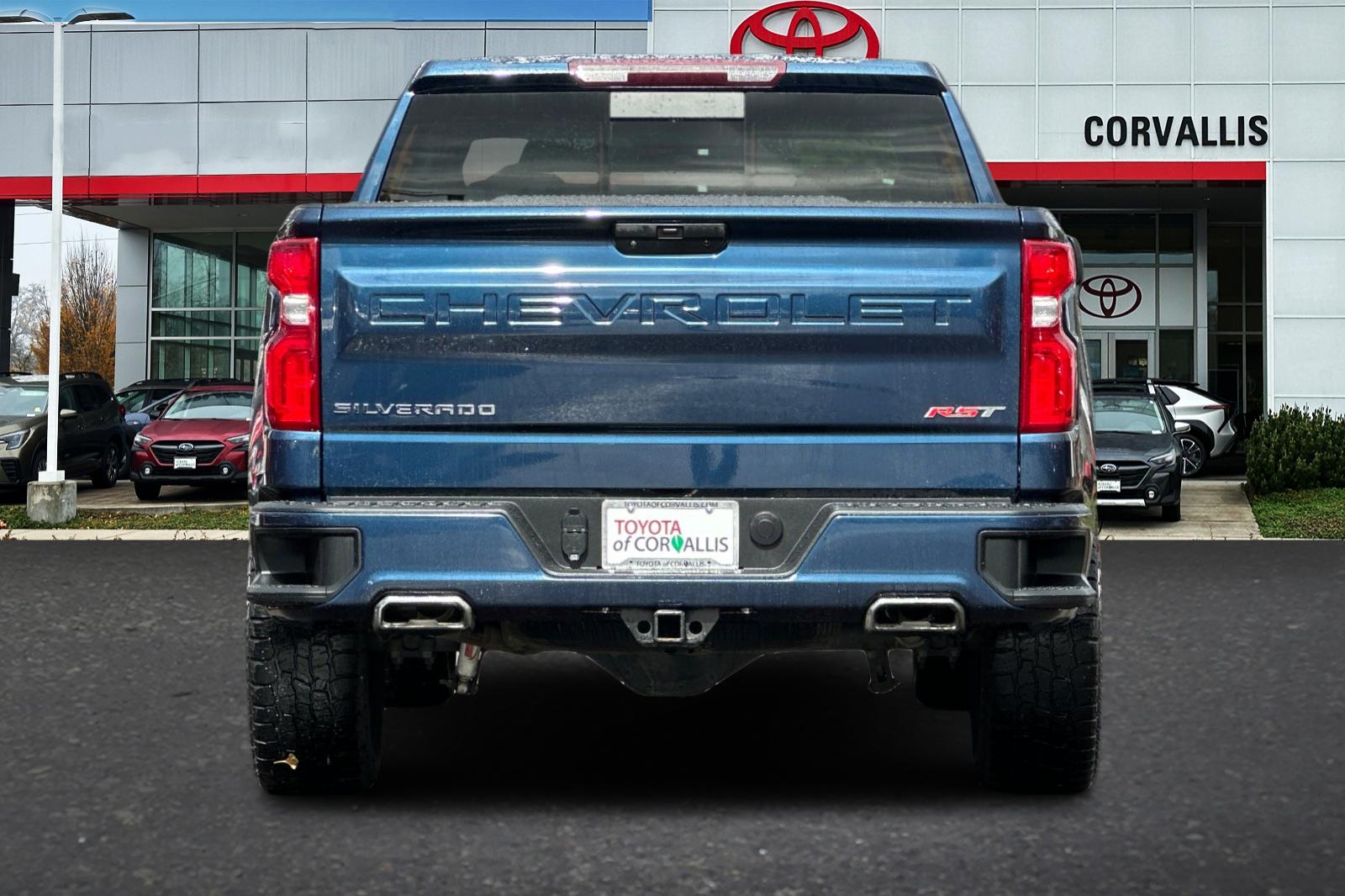 2020 Chevrolet Silverado 1500 RST photo 4