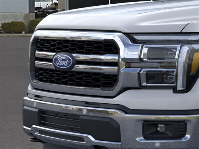 2025 Ford F-150 Lariat photo 17