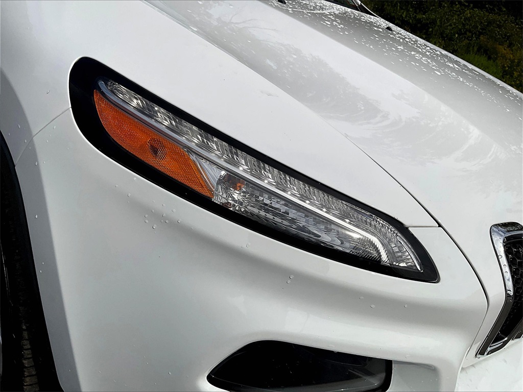 2018 Jeep Cherokee Limited photo 26