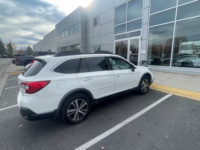 2019 Subaru Outback 2.5i photo 3