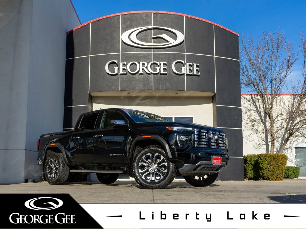 2024 GMC Canyon Denali's photo