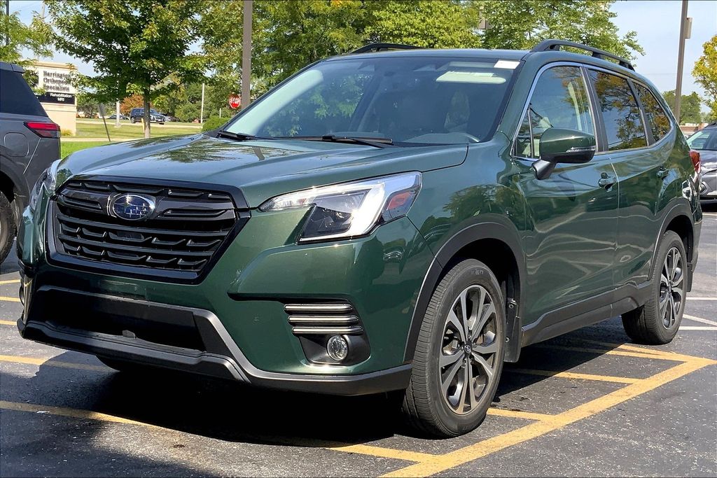 2022 Subaru Forester Limited photo 9