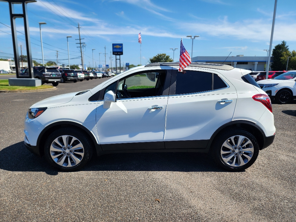 2020 Buick Encore Preferred photo 13