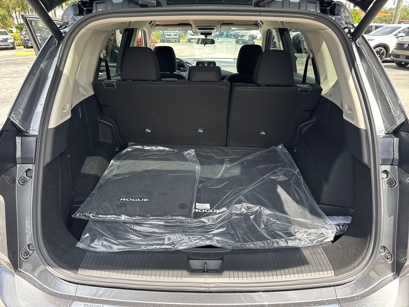 2026 Nissan Rogue SV photo 24