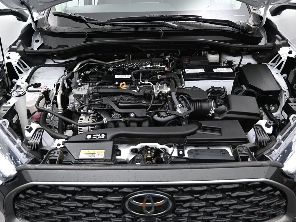 2023 Toyota Corolla Cross XLE photo 35