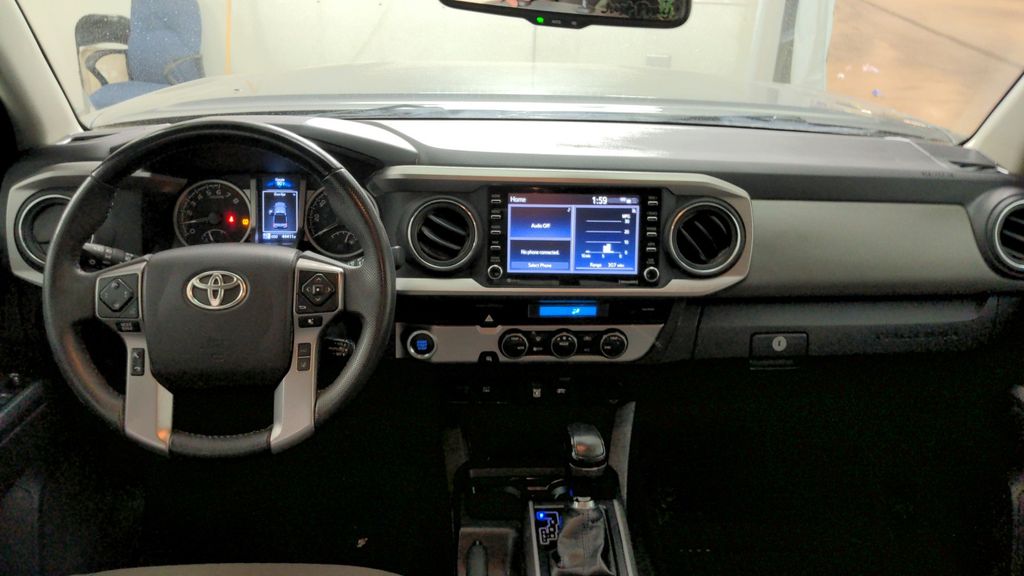 2023 Toyota Tacoma SR5 photo 22