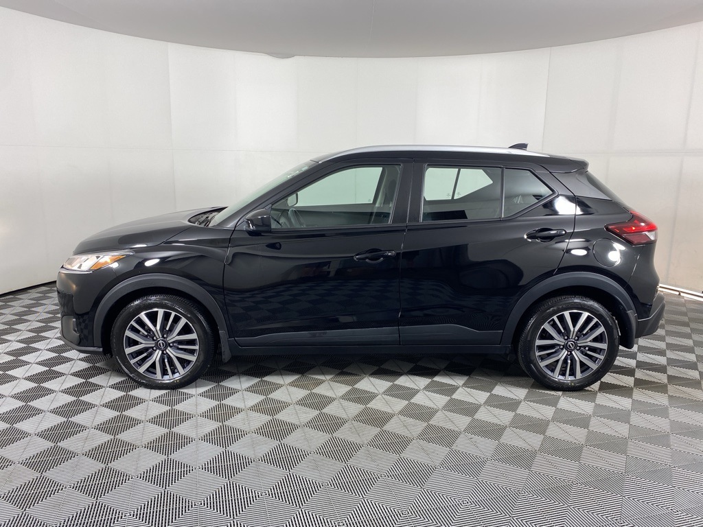 2023 Nissan Kicks SV photo 4
