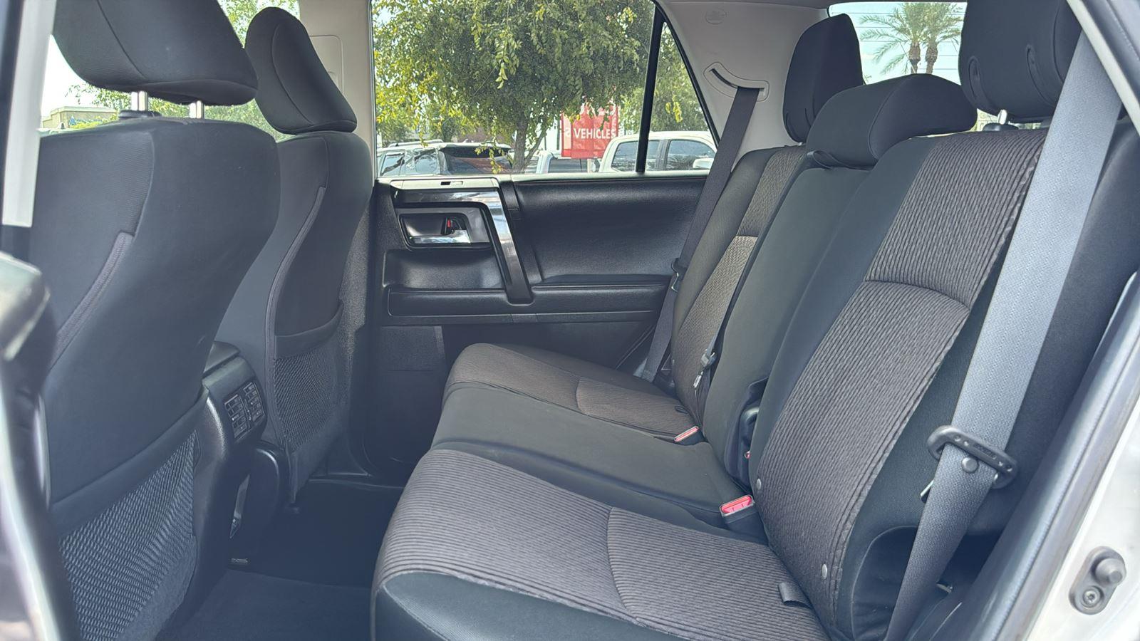 2021 Toyota 4Runner TRD photo 25