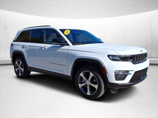 2025 Jeep Grand Cherokee Limited photo 2
