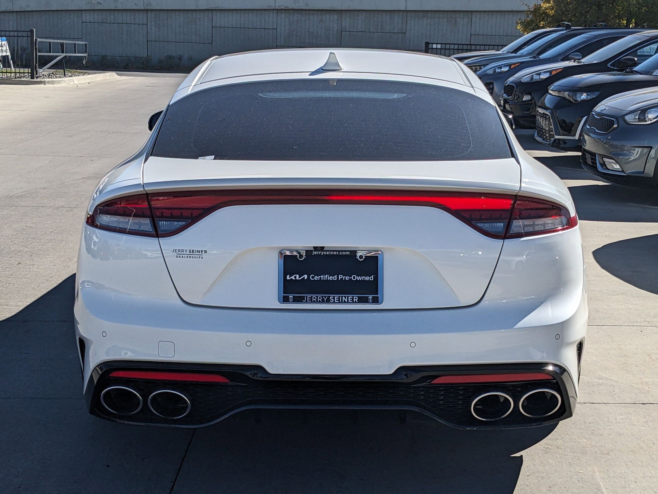 2022 Kia Stinger GT1 photo 4