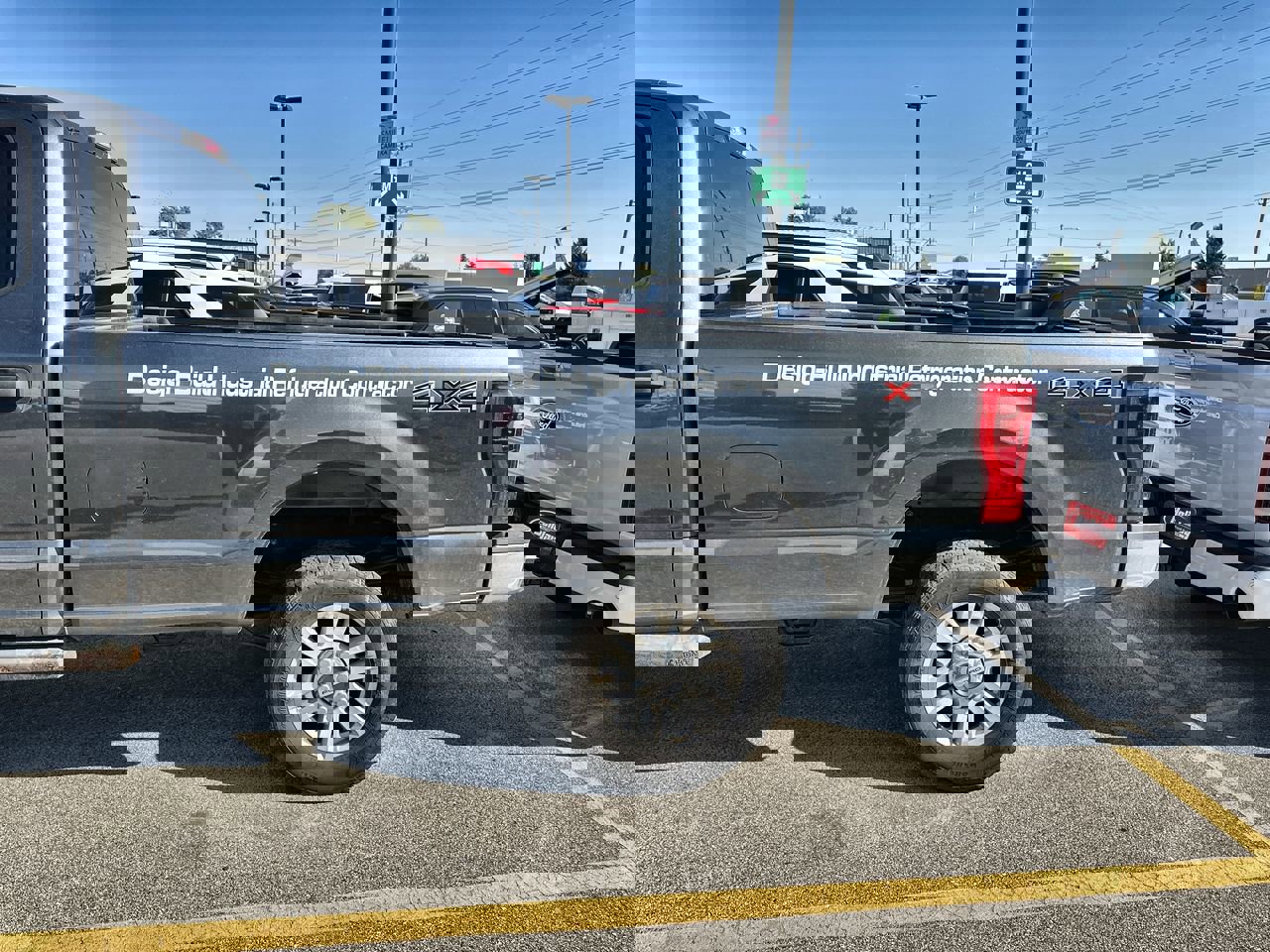 2019 Ford F-250 XLT photo 4