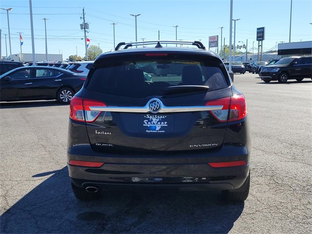 2017 Buick Envision Essence photo 3